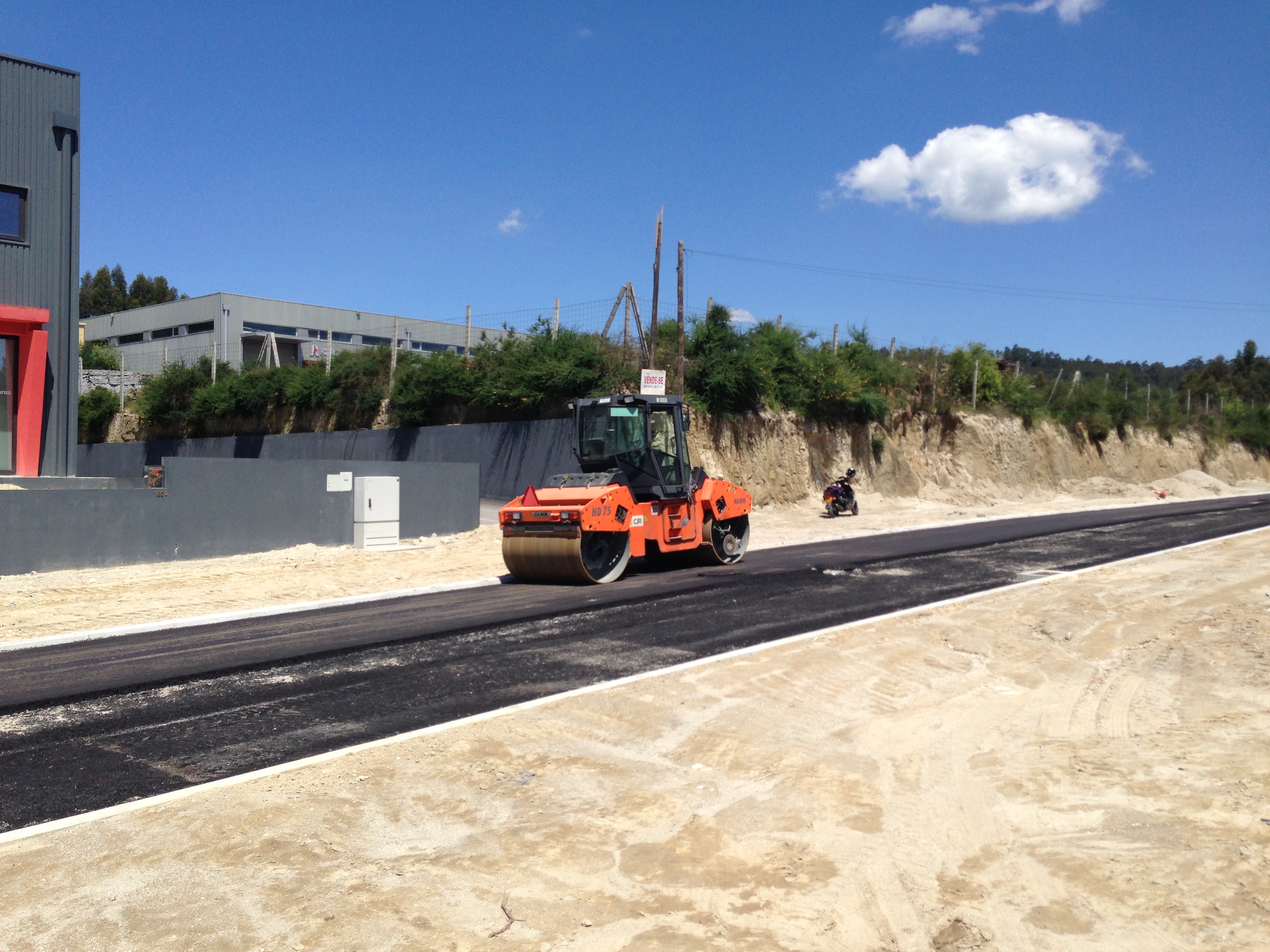 Pavimentação de Acesso Zona Industrial - Fafe
